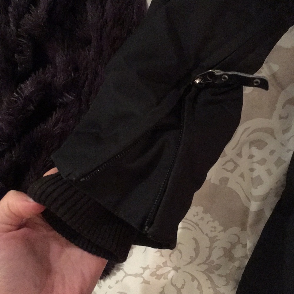 North Face DOWN Jacket - image 10